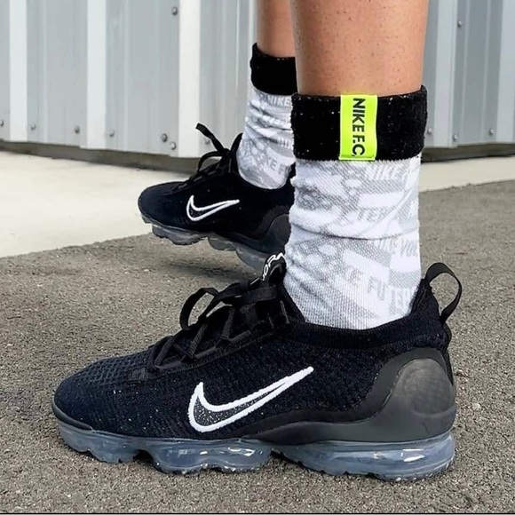 Nike Vapor Max Flyknit unisex Sz 8.5 M Sz 10W main image 8